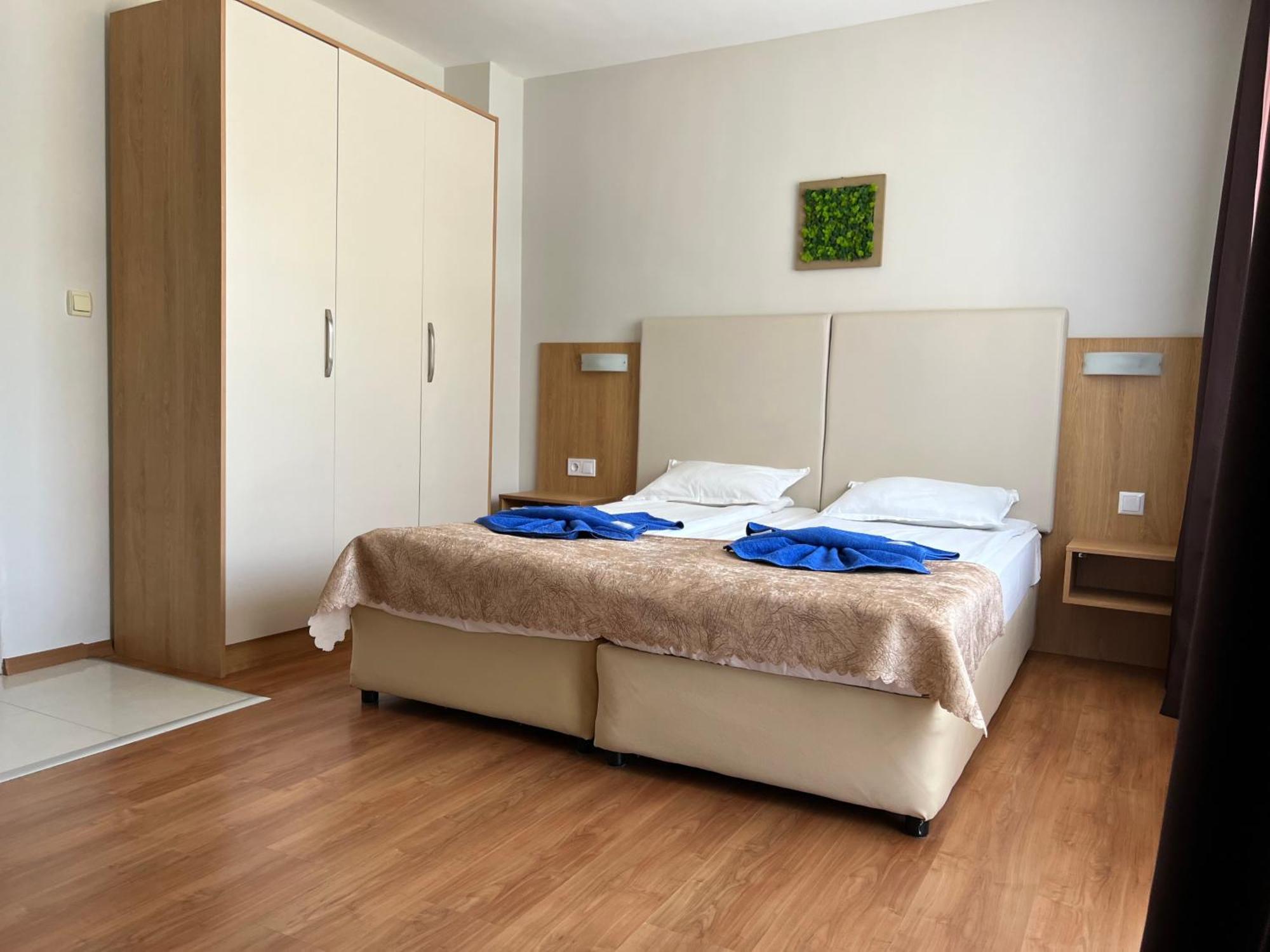 Family Hotel Milev スヴェティ・ヴラス エクステリア 写真