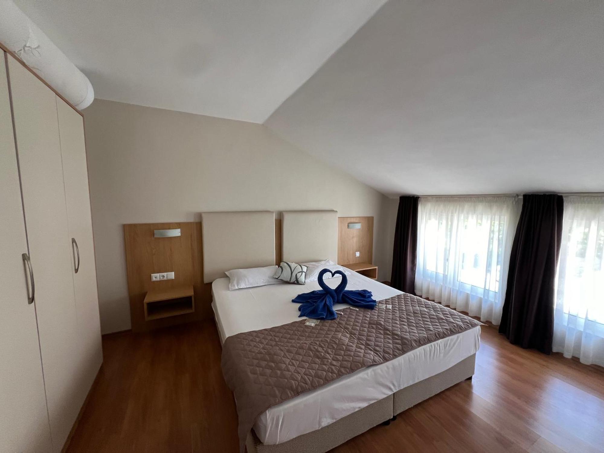 Family Hotel Milev スヴェティ・ヴラス エクステリア 写真