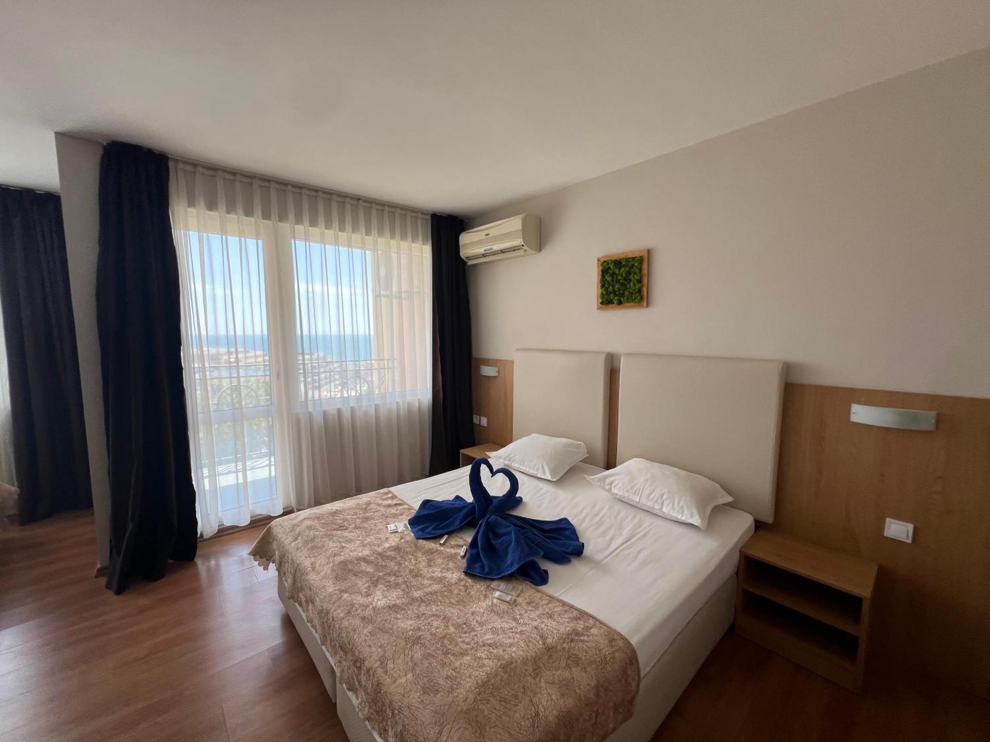 Family Hotel Milev スヴェティ・ヴラス エクステリア 写真