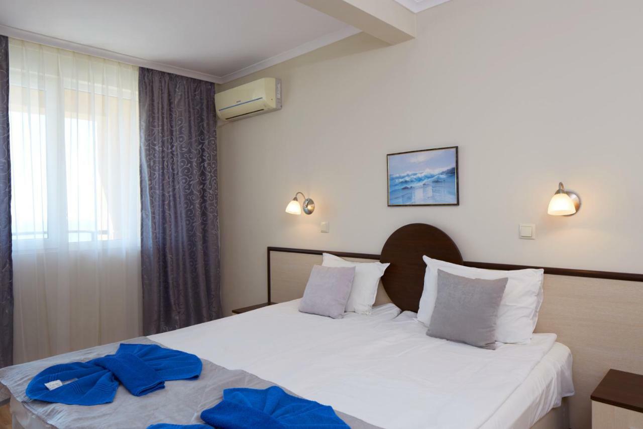 Family Hotel Milev スヴェティ・ヴラス エクステリア 写真